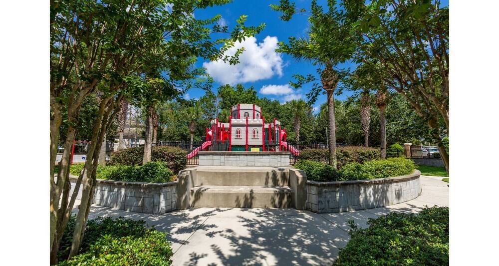 Palace in Paradise - photo 101