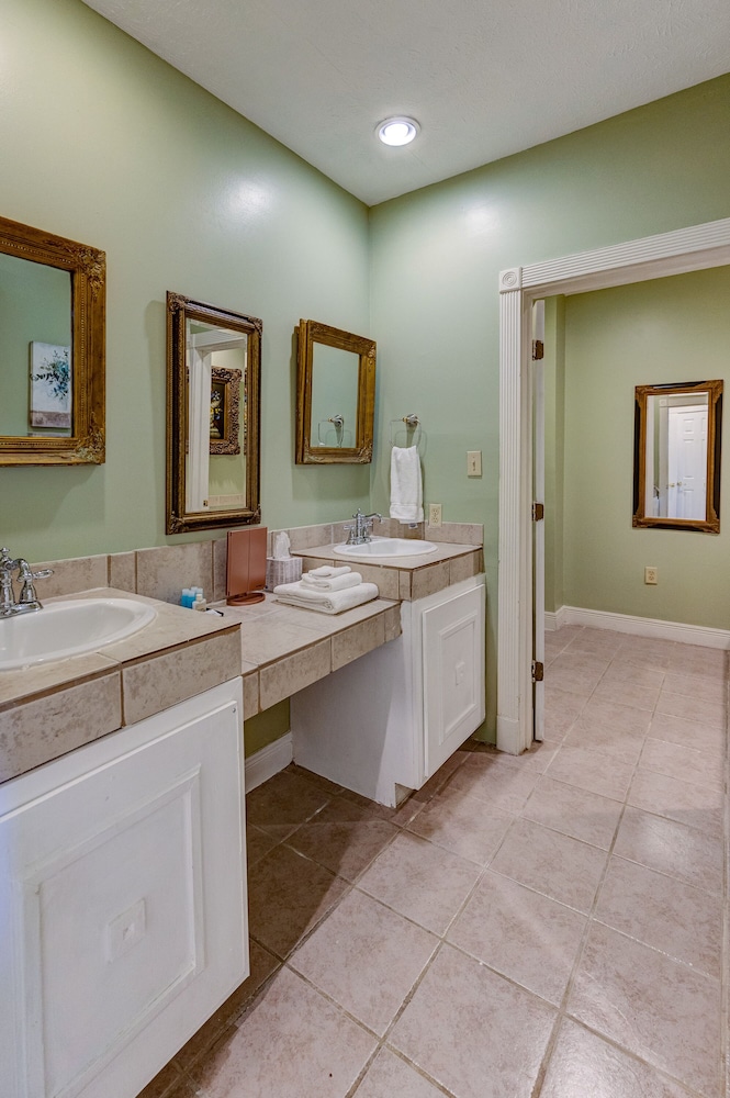 The Inn at Cedar Grove - photo 92