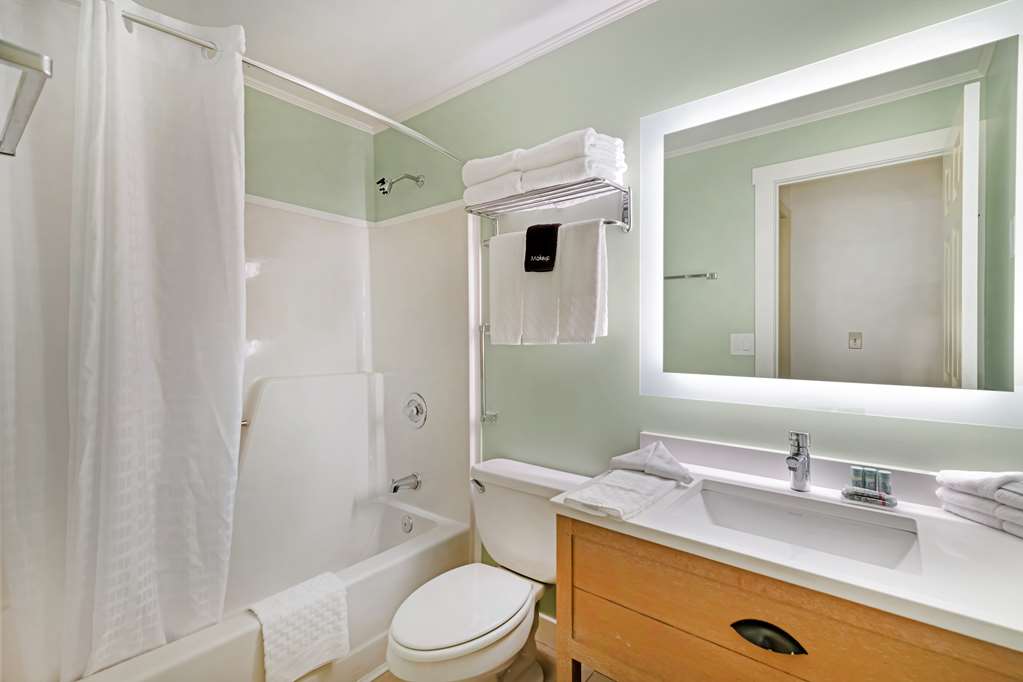 Best Western Inn & Suites Rutland Killington - photo 19