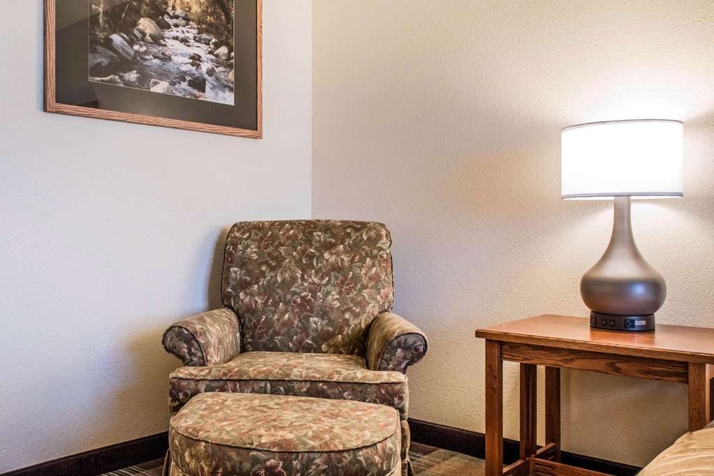 Comfort Inn & Suites Sheridan - photo 12