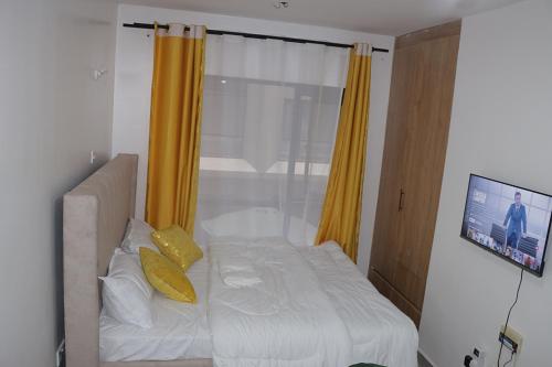 Room 123