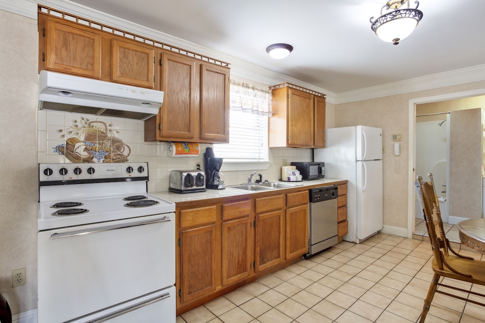 Edgewater Inn Biloxi Beach - photo 41