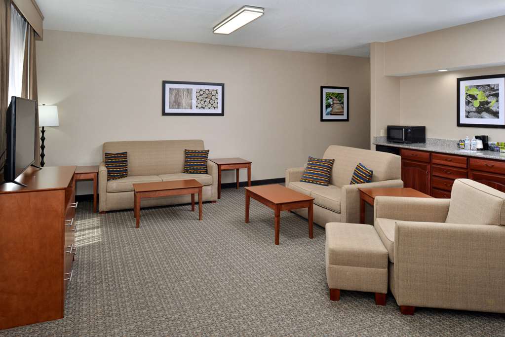 Best Western Big Spring Lodge - photo 21