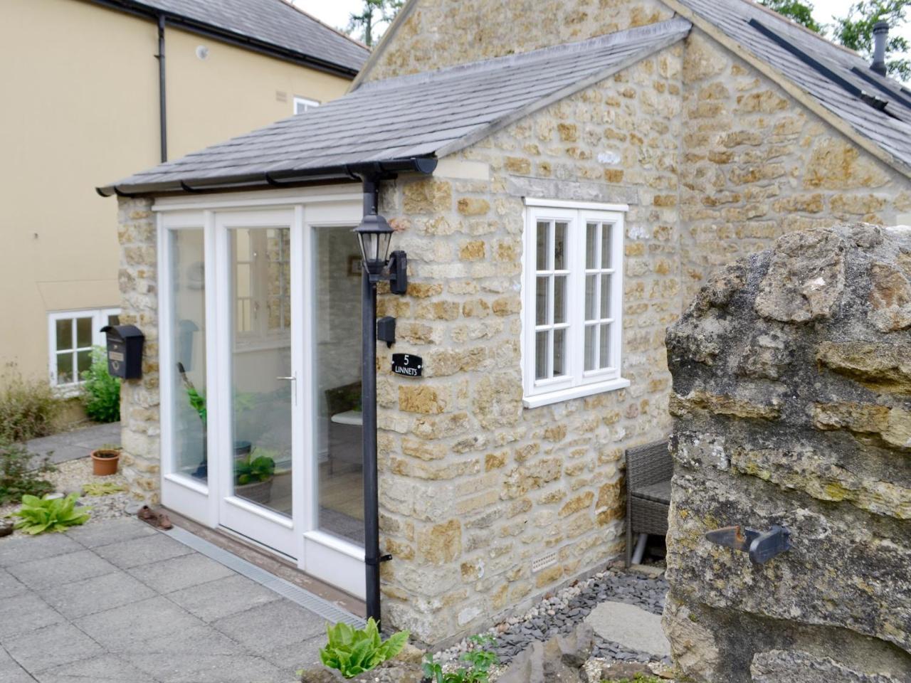 Linnets — 4-Star Luxury Hotel in Beaminster, United Kingdom