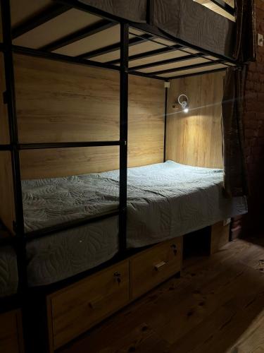 Vintage Hostel At Freedom Square