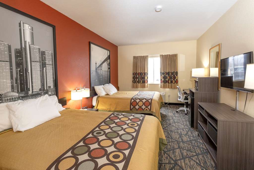 Super 8 by Wyndham Big Rapids - photo 25