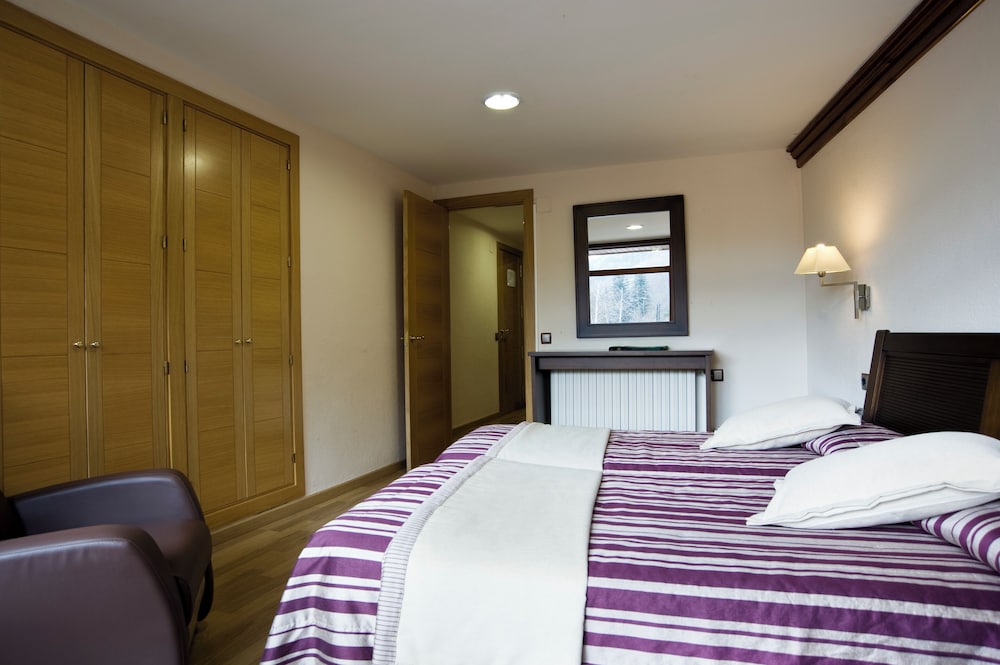 Hotel La Coma — carbon neutral stay, Girona