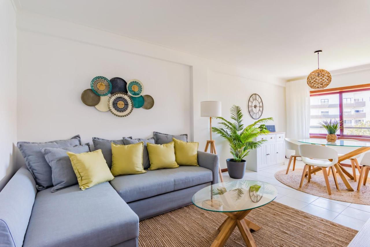 Mira Ria Apartamento em bairro calmo e central — 4-Star Luxury Hotel in Aveiro, Portugal