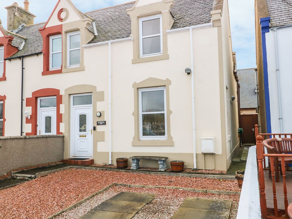 Harbour View — 4-Star Luxury Hotel in Buckie, United Kingdom
