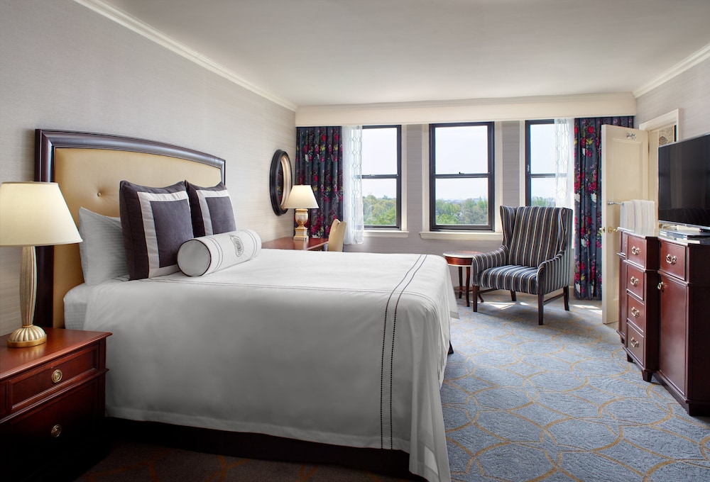 Omni Shoreham Hotel - photo 16