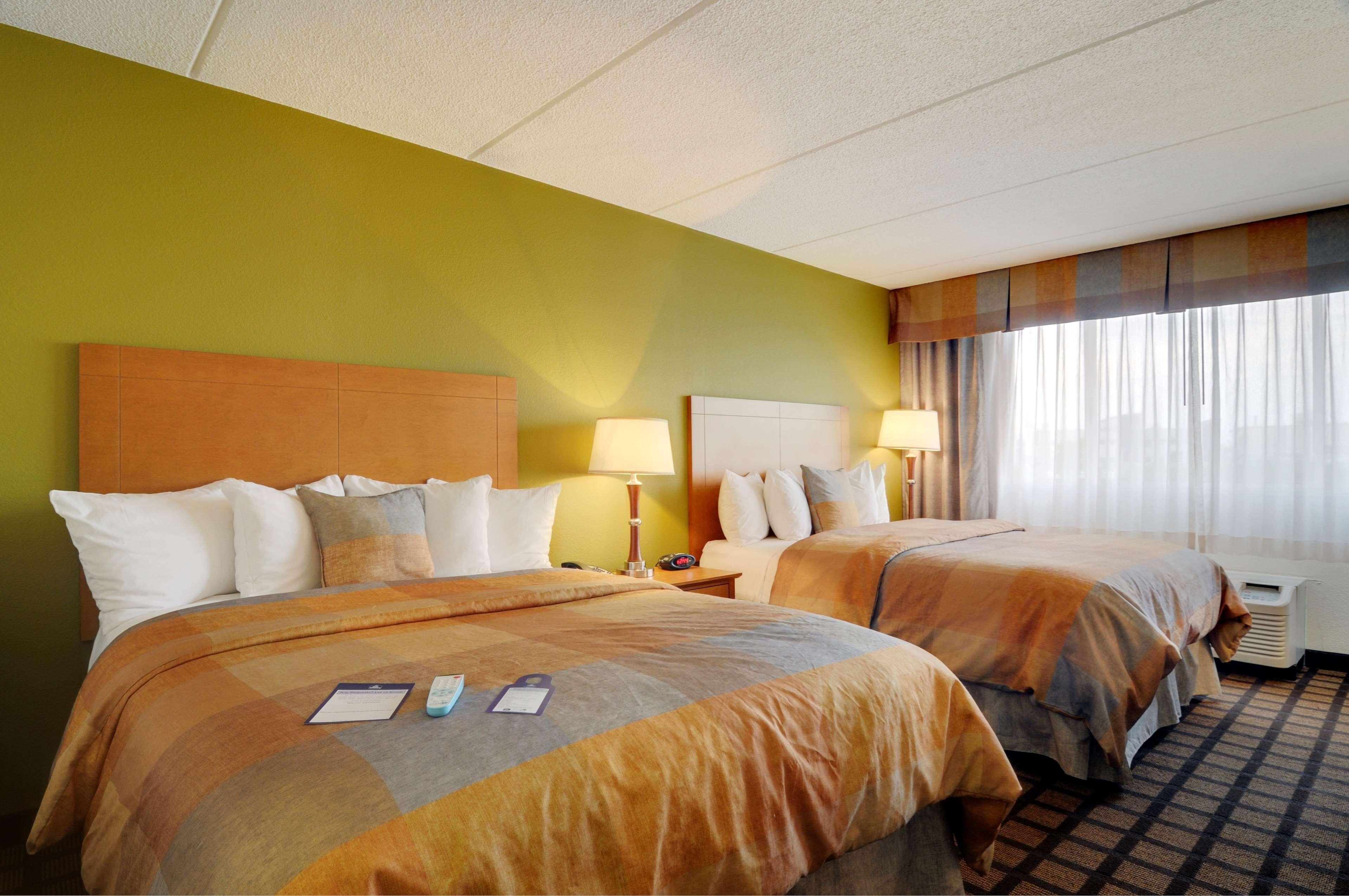 Best Western Plus Chicago Hillside - photo 5