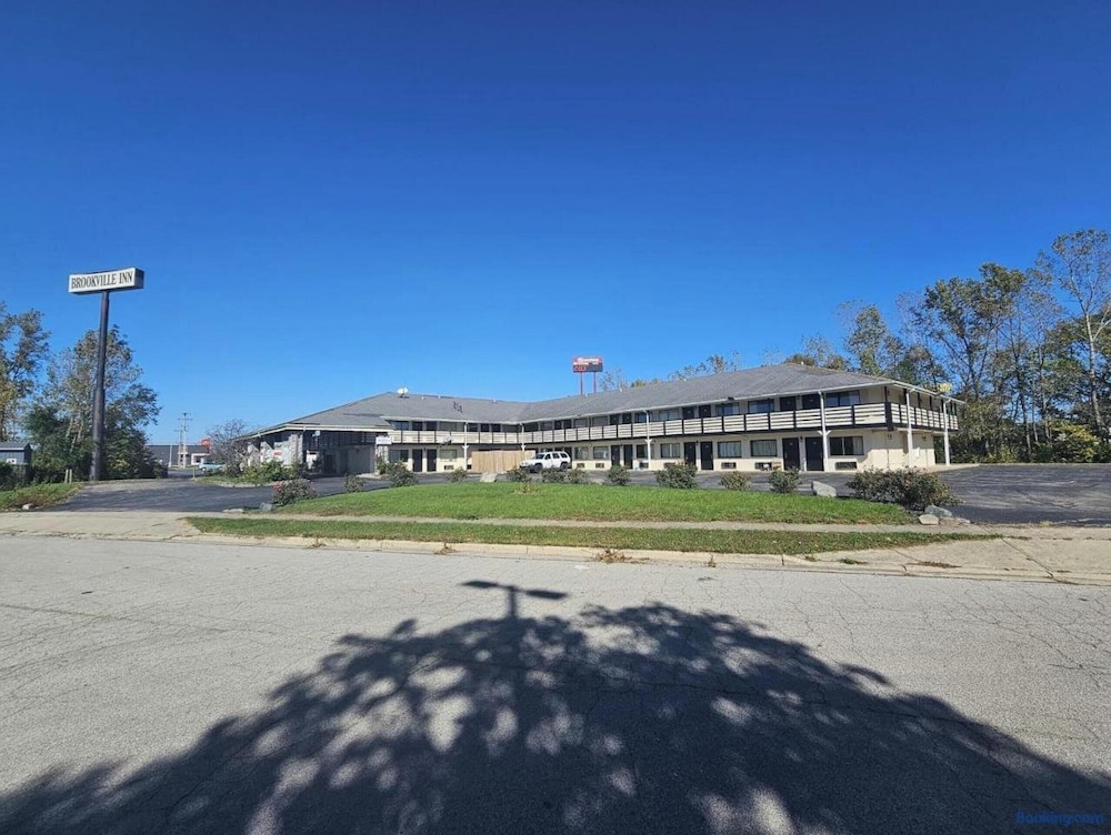 Brookville Inn By OYO Near Dayton International Airport - photo 13