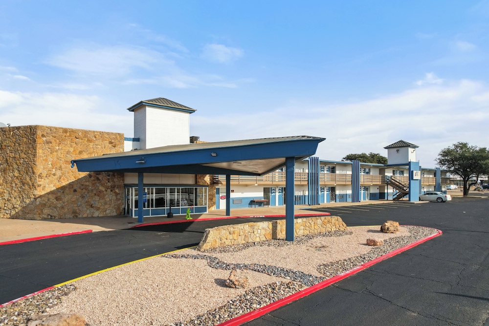 Southern Springs Extended Stay - photo 24