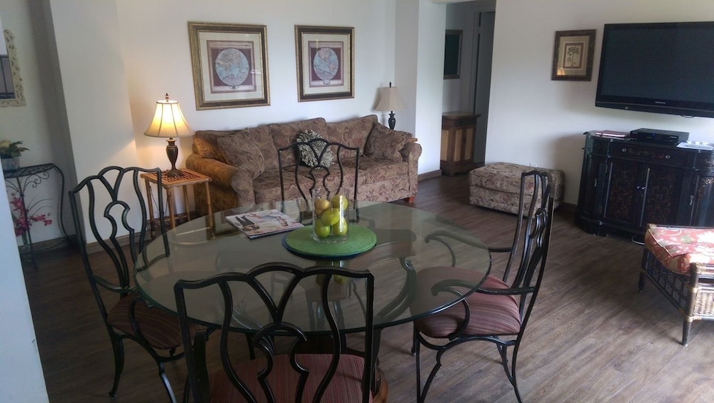 Montauk Manor - photo 6