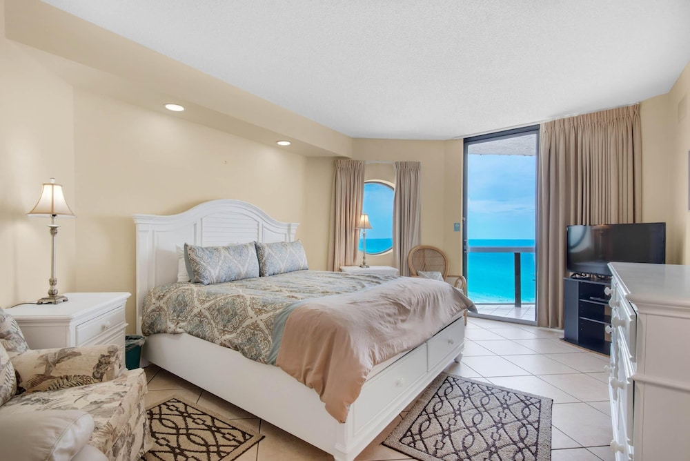 Surfside Resort #1103 - photo 3