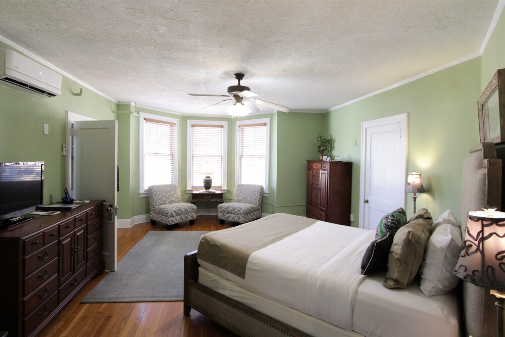 Princess Anne Boutique Hotel - photo 9