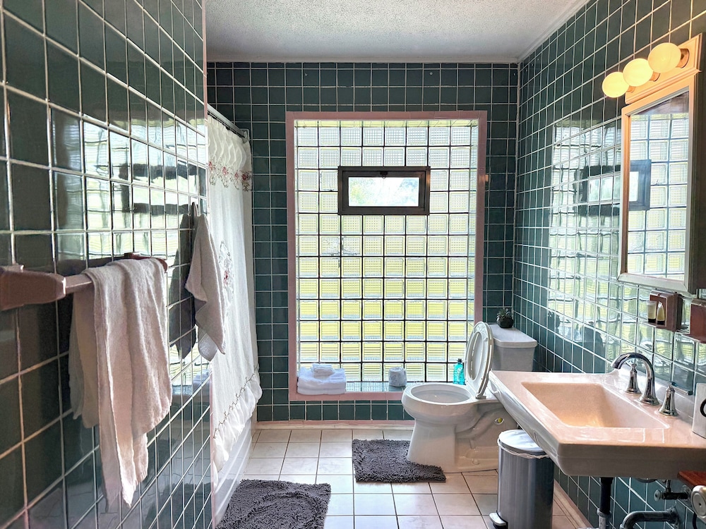 Skaneateles Inn on 20 - photo 20