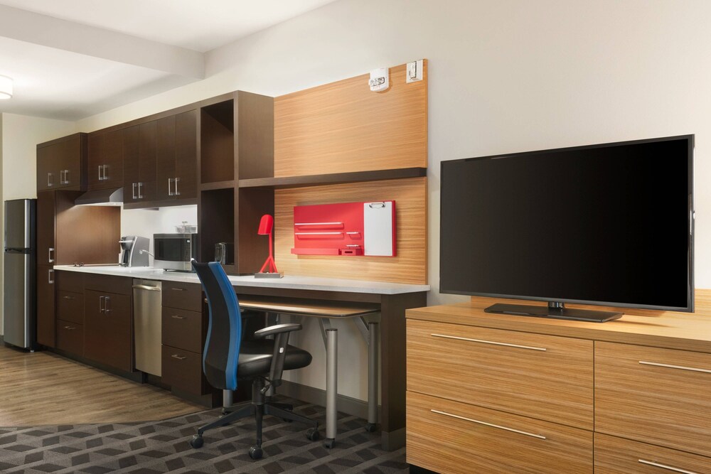 TownePlace Suites by Marriott Dubuque Downtown - photo 11