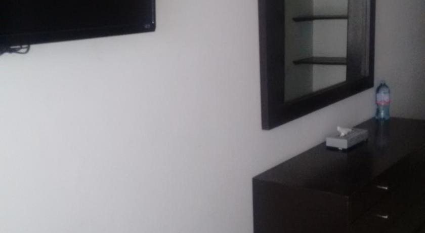 Hotel Suites del Real
