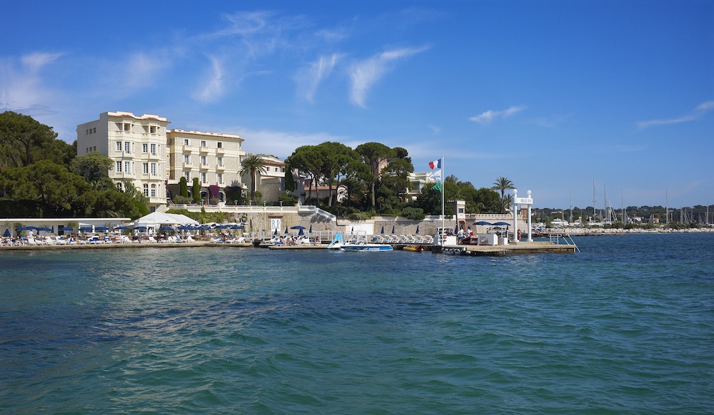 Hôtel Belles Rives — 5-Star Luxury Hotel in Antibes, France