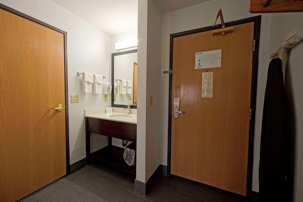 Quality Inn & Suites Harrington Milford - photo 7