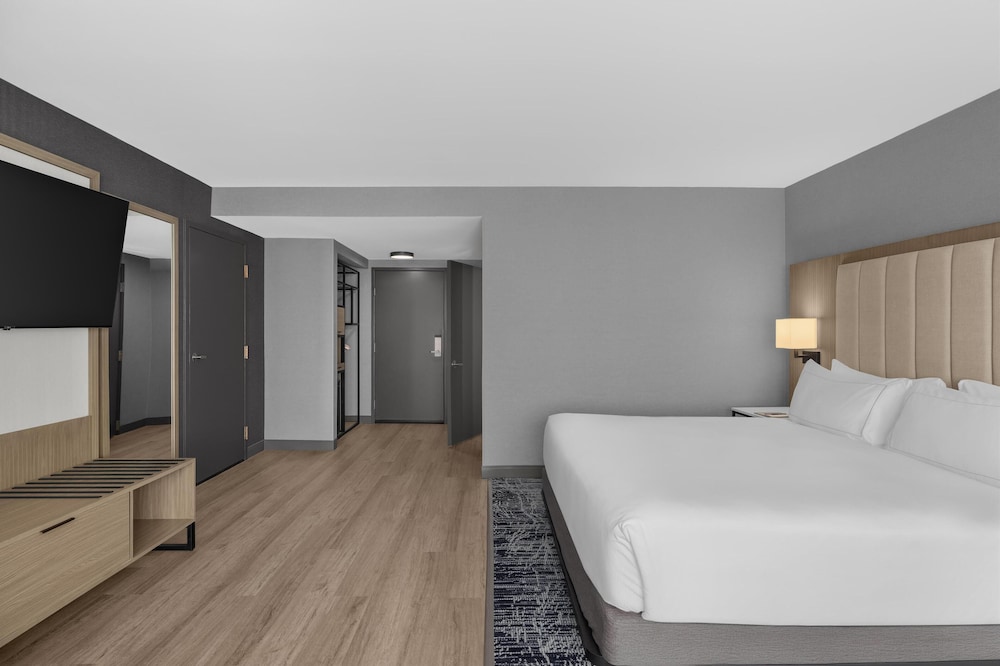 DoubleTree by Hilton Las Vegas Airport - photo 20