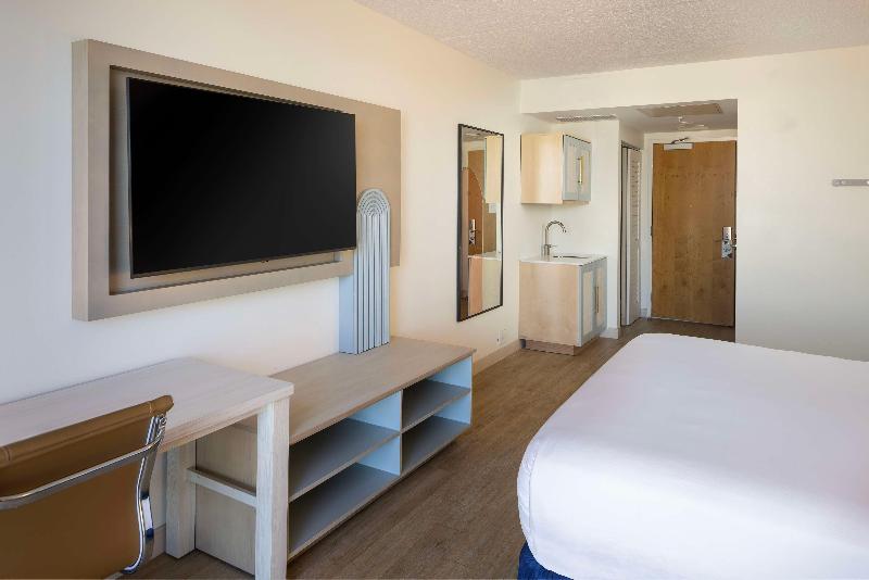 Hotel Dello Ft Lauderdale Airport Tapestry Collection by Hilton - photo 54
