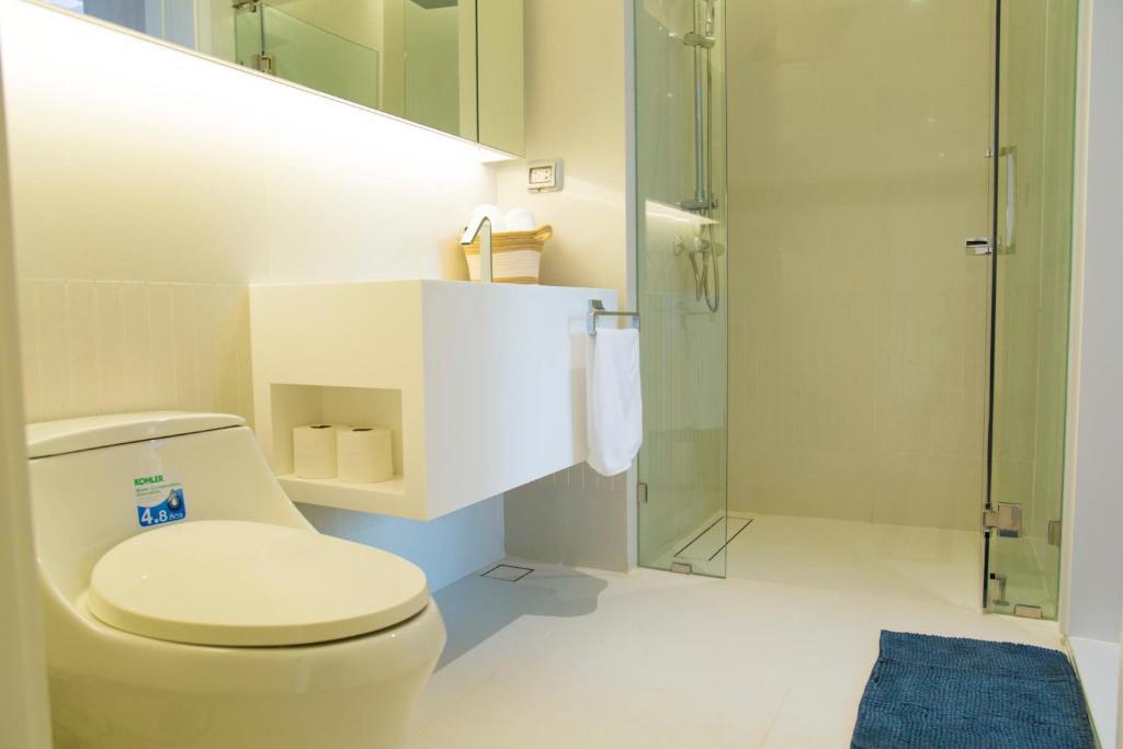 Sukhumvit 11#Luxury#Pool#Gym#BTS Nana&MRT Sukhumvit#1BR#Max2ppl