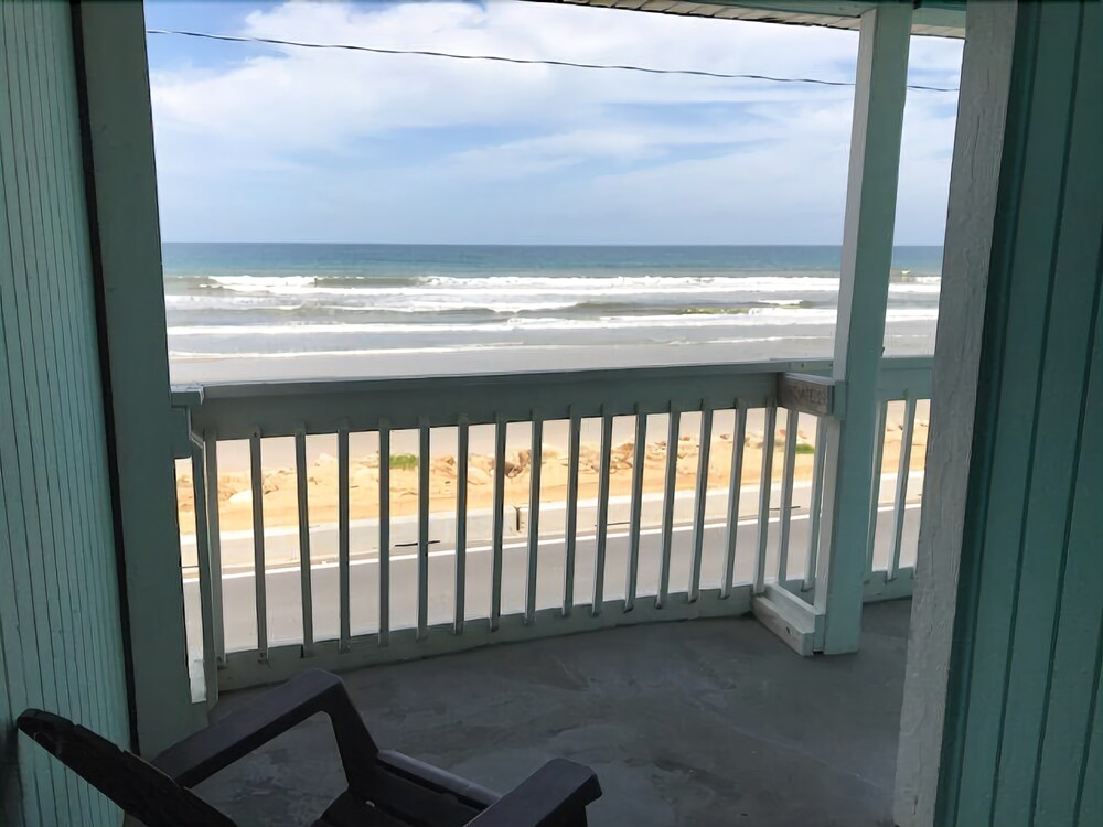 Beach Front Motel - featured photo