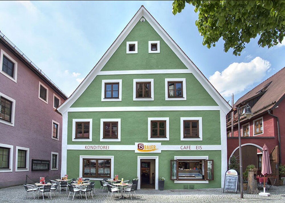 Bauer Gastezimmer — Ingolstadt