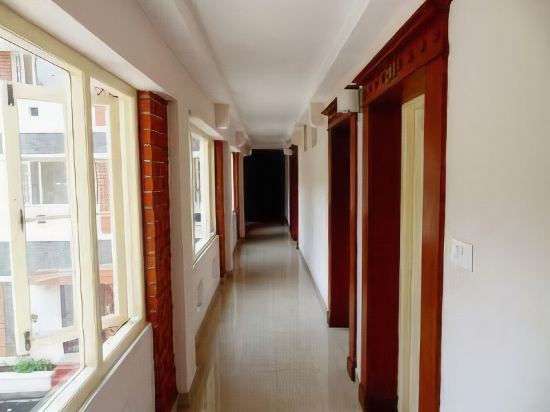 Hotel Silver Springs — Dindigul — photo 5