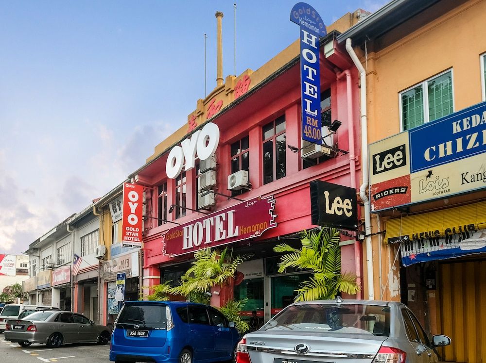 Gold Star Hotel in Cukai, Malaysia