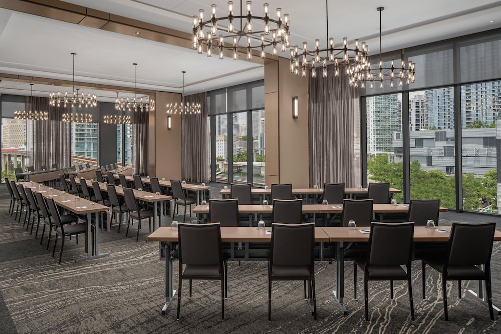 AC Hotel by Marriott Miami Brickell - photo 34