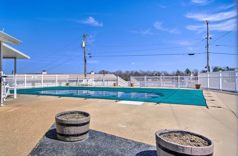 Osage Beach Resort Condo w Community Pool - photo 18