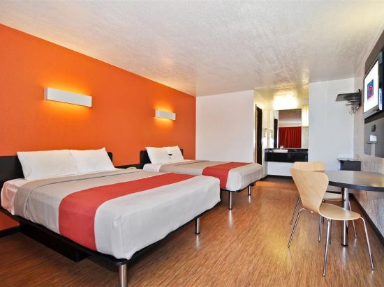 Travelodge Willows - photo 10