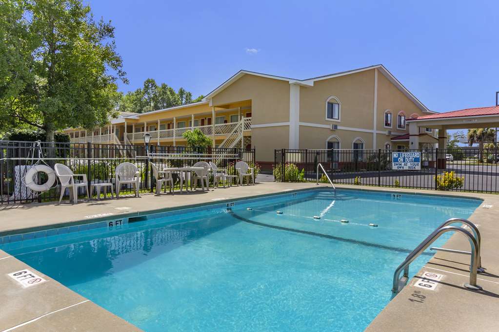 Econo Lodge St. George - photo 25