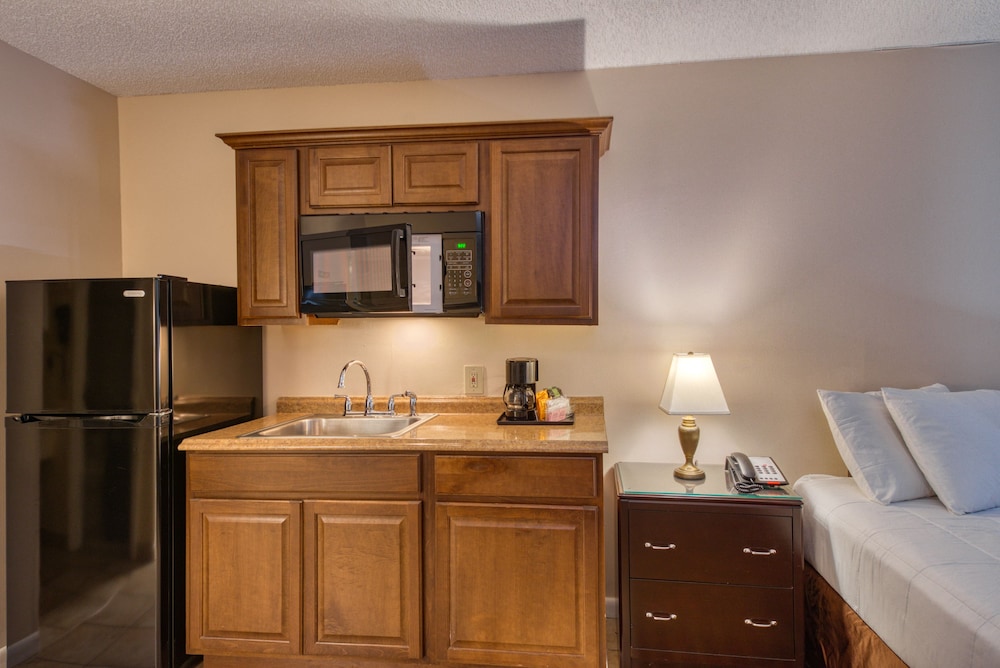 Palms Garden Inn - photo 10