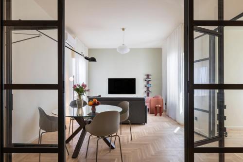 Lilium Luxury Apartment — 4-Star Luxury Hotel in Augusta, Italy