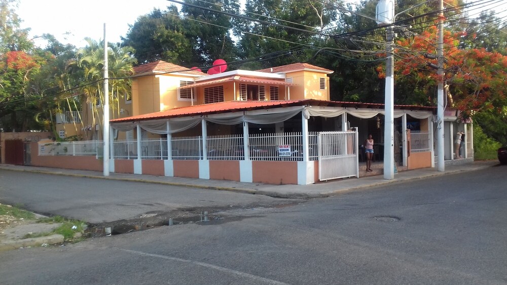 Captains Table International in Sosua, Dominican Republic