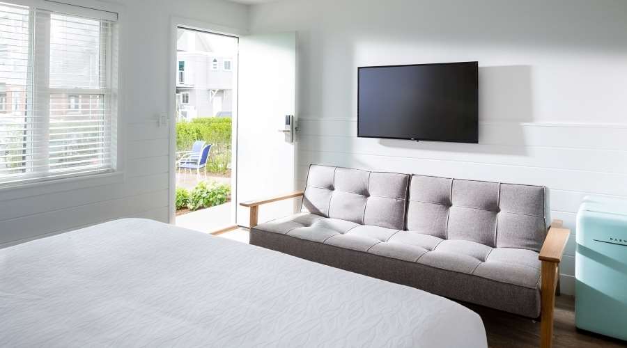 The Shore House - photo 9