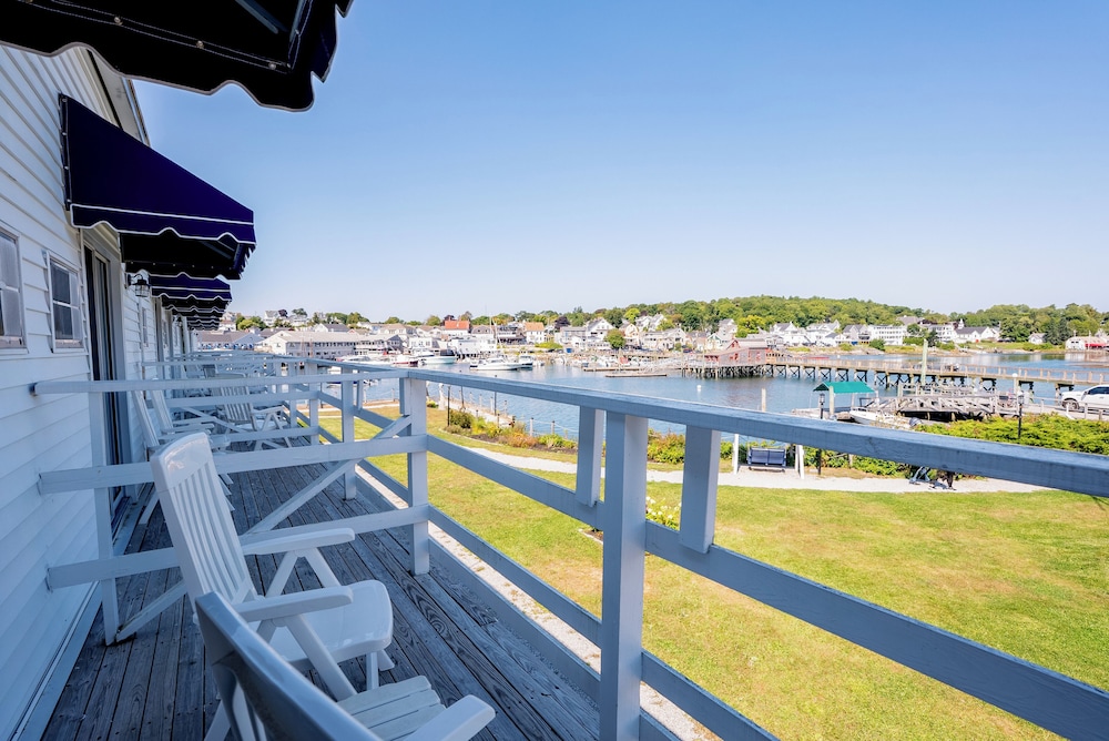 Boothbay Harbor Inn - photo 55