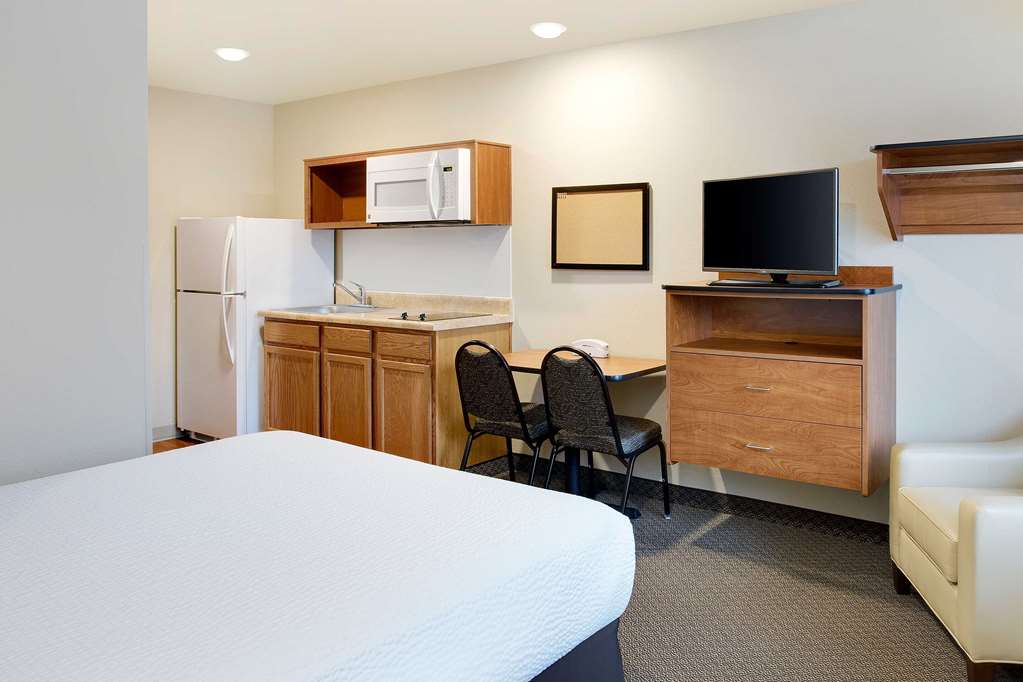 WoodSpring Suites Fredericksburg - photo 7