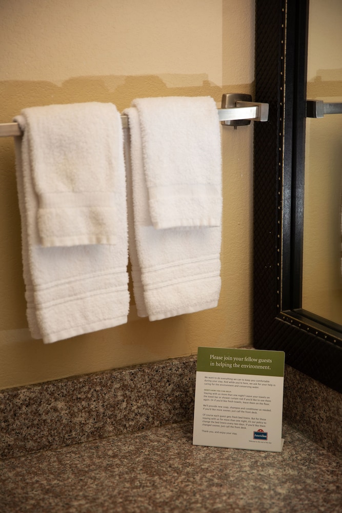 AmericInn by Wyndham Pampa Event Center - photo 15