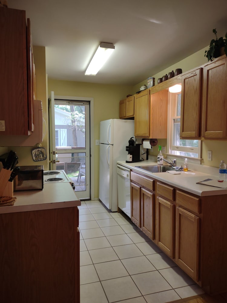 Cozy Creek Cottages - photo 10
