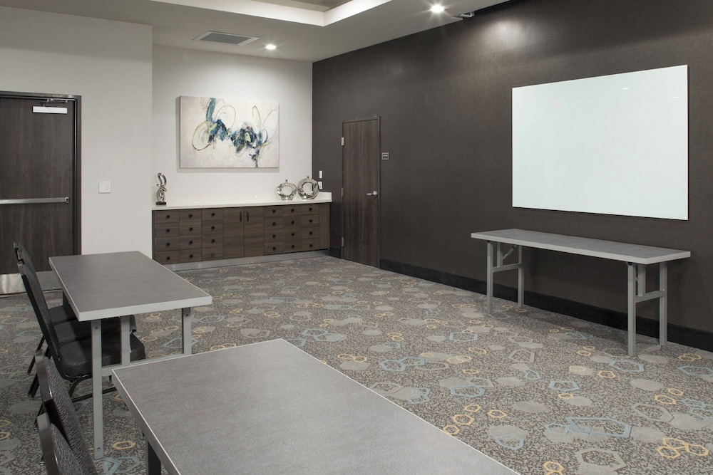 Residence Inn by Marriott Tulsa Downtown - photo 26