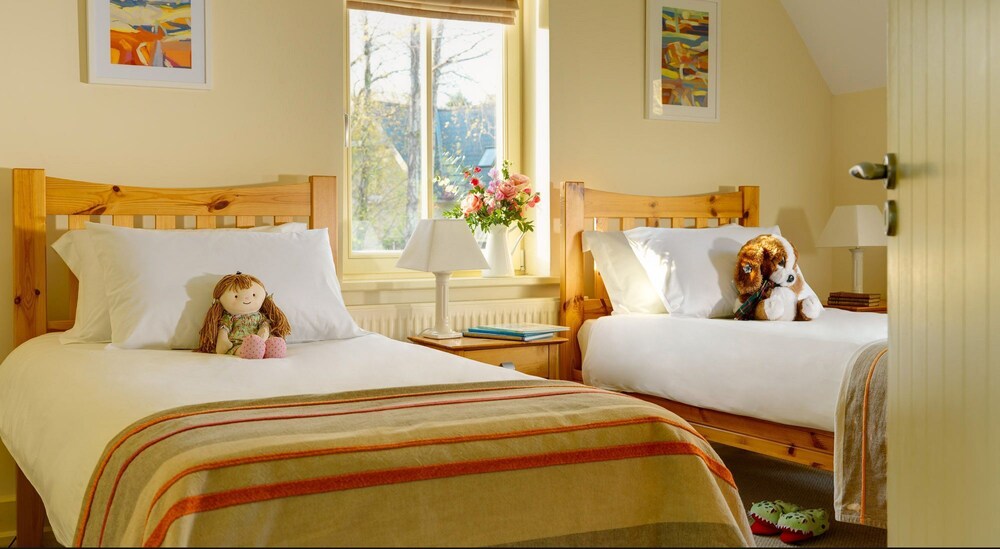 Dunkerron Woods 4 Bedroom 4009 — 4-Star Luxury Hotel in Kenmare, Republic of Ireland