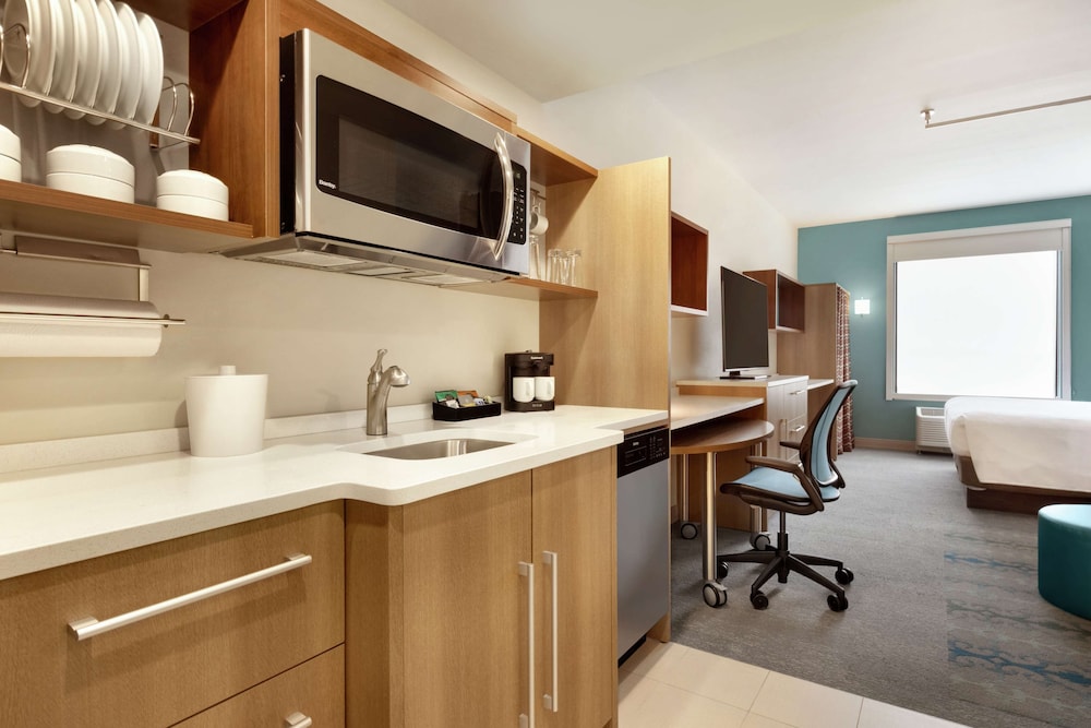 Home2 Suites by Hilton New Brunswick NJ - photo 18