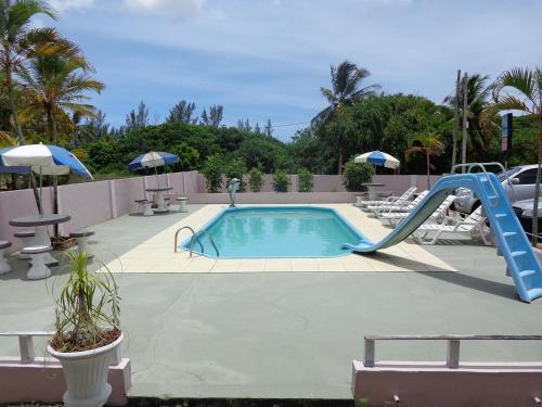 Residencial Bahia Sol - carbon neutral hotel in Nova Vicosa