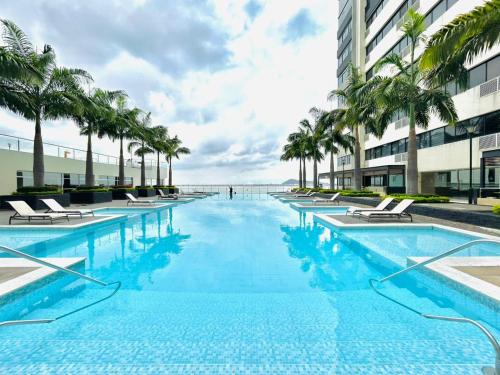 Suite Luxury en Puerto Santana — 4-Star Luxury Hotel in Guayaquil, Ecuador