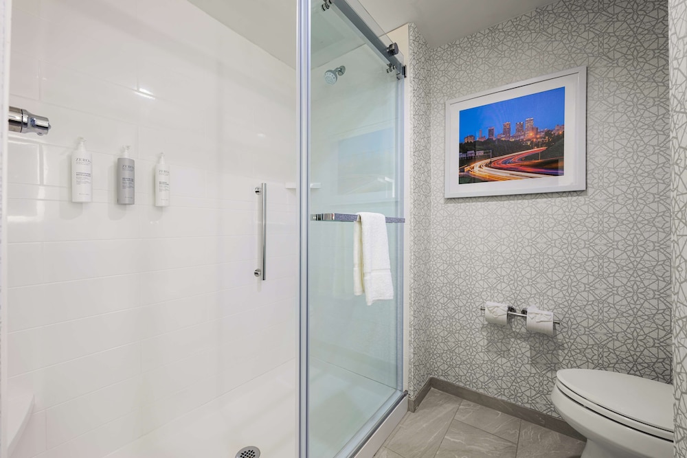 Hampton Inn and Suites Bessemer Birmingham - photo 22